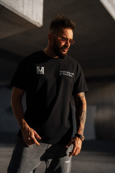 T-shirt Founded Czarny