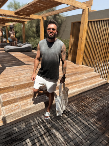 Muscle Tank Obsidian Fade